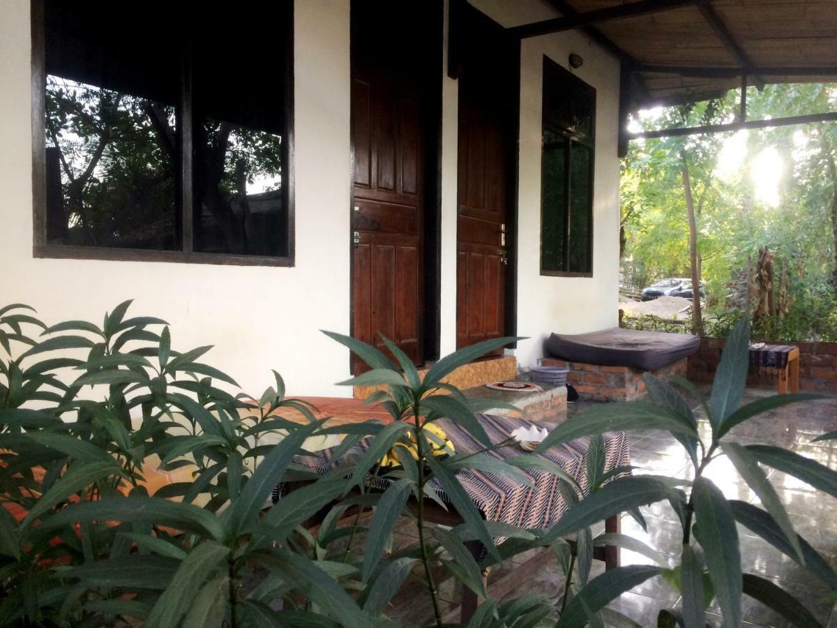 Pantai Paris Homestay *