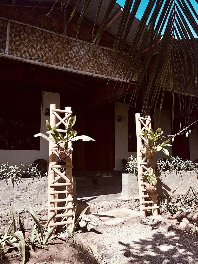 Pantai Paris Homestay *